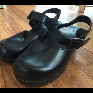Women’s Black leather Dansko Mary-Jane clogs